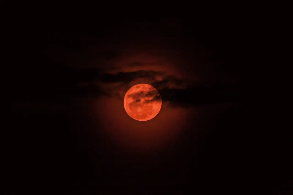 Así podrás ver la “Luna de sangre” este viernes