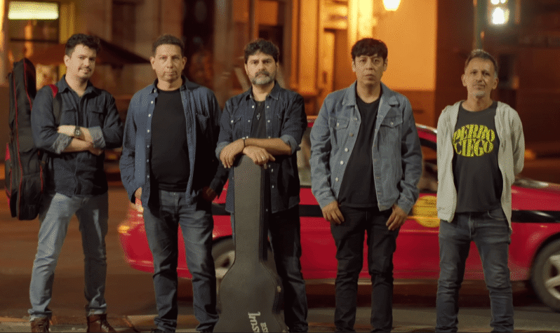 Lenadro Escobar, Pablo "Jopo" Zenteno, Martín "Gamba" Aguilera, Marcelo "Salchi" Dique, y Carlos "Pelado" Vega